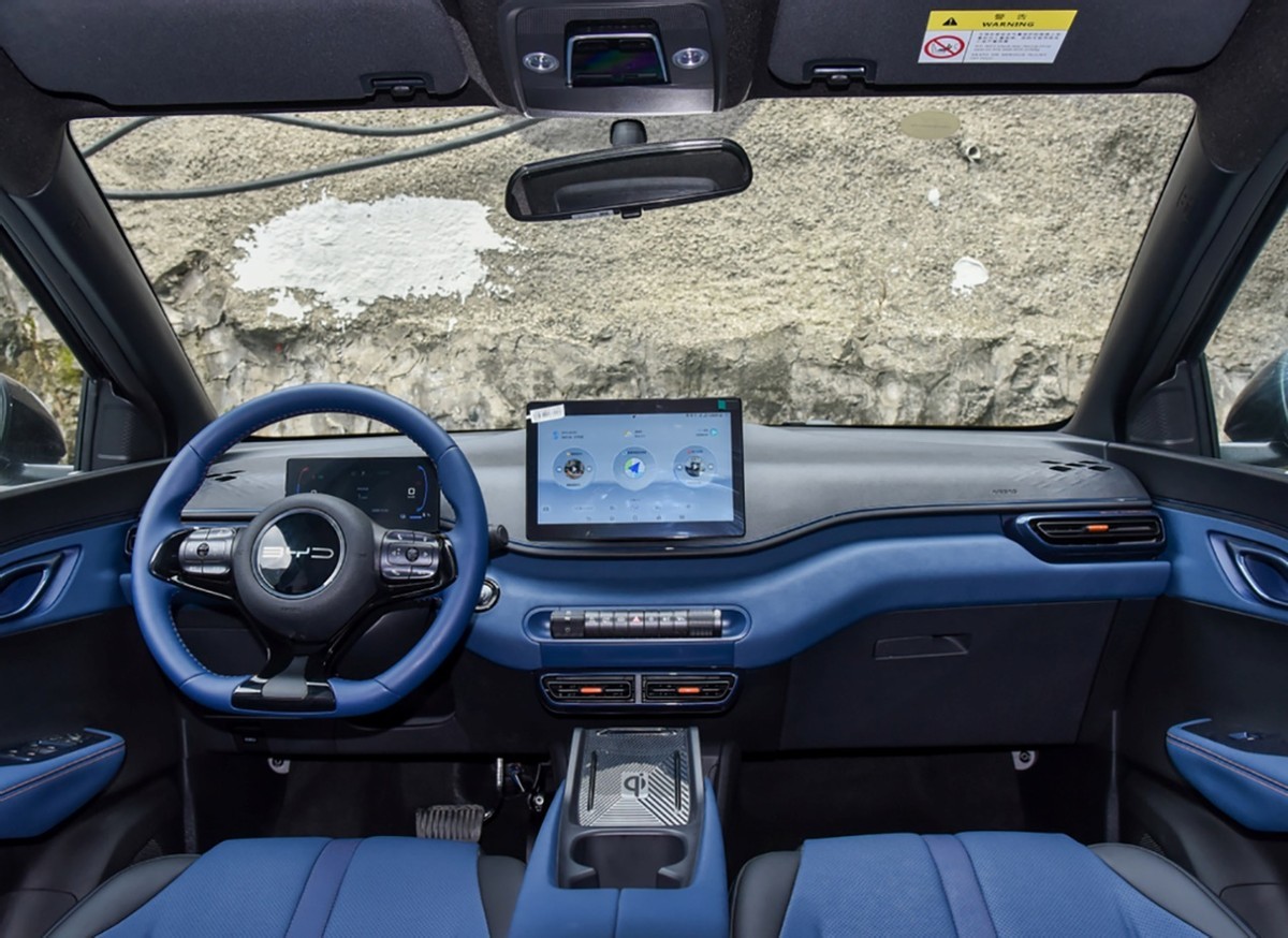 8万的预算 能买哪些400km续航的纯电车?缤果/海鸥/T03/哪吒V