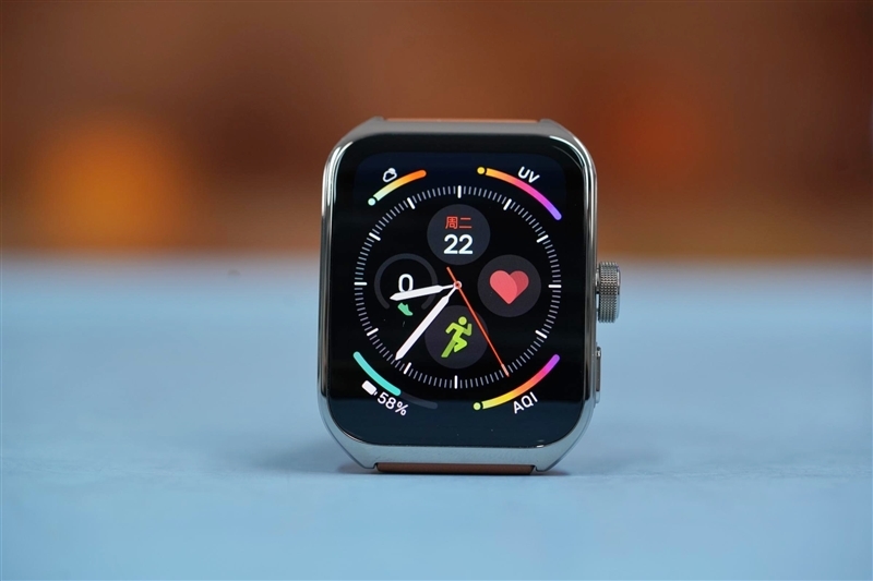 颜值实力并存 只需60秒身体状况一目了然!OPPO Watch 4 Pro评测
