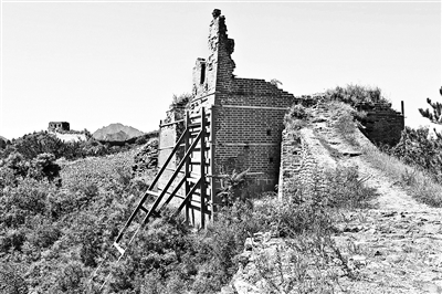 保留遗址状态的密云306号敌台