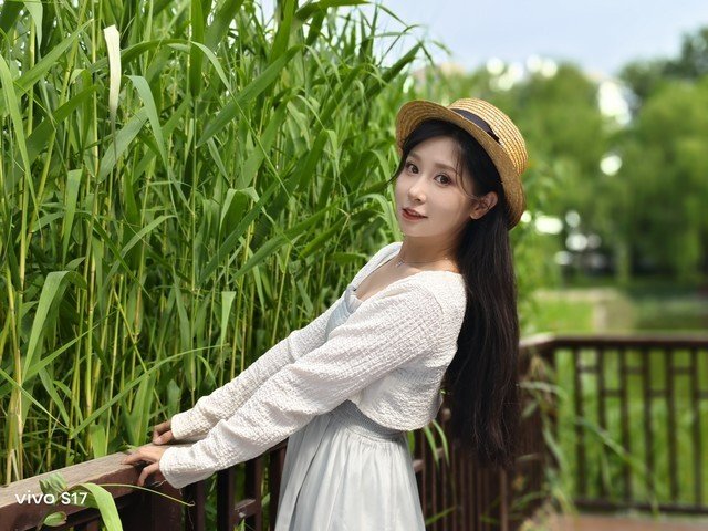 【有料评测】vivo S17评测:柔光突破极限 氛围随光而变