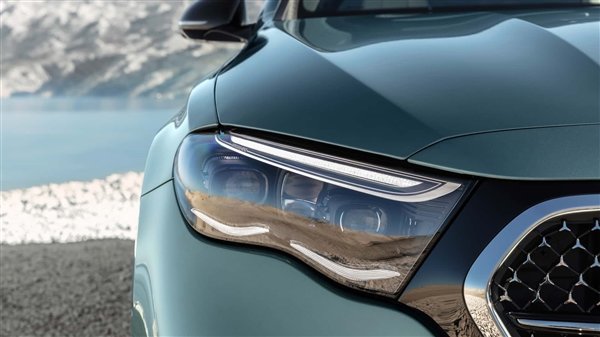 经典“花生眼”大灯回归 新一代奔驰E级发布:50万买它还香吗