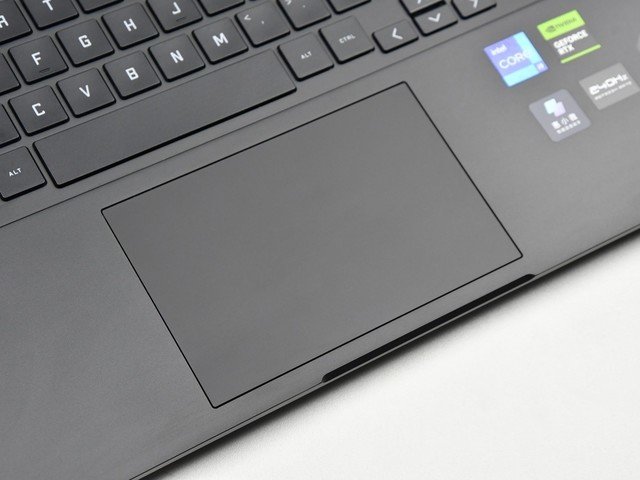 OMEN暗影精灵9评测:诚意满满的性价比神机