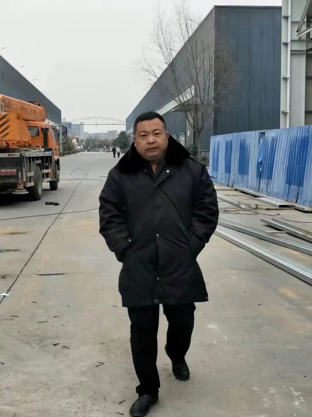 河南中牟县广惠街毕虎村村主任 刘红涛