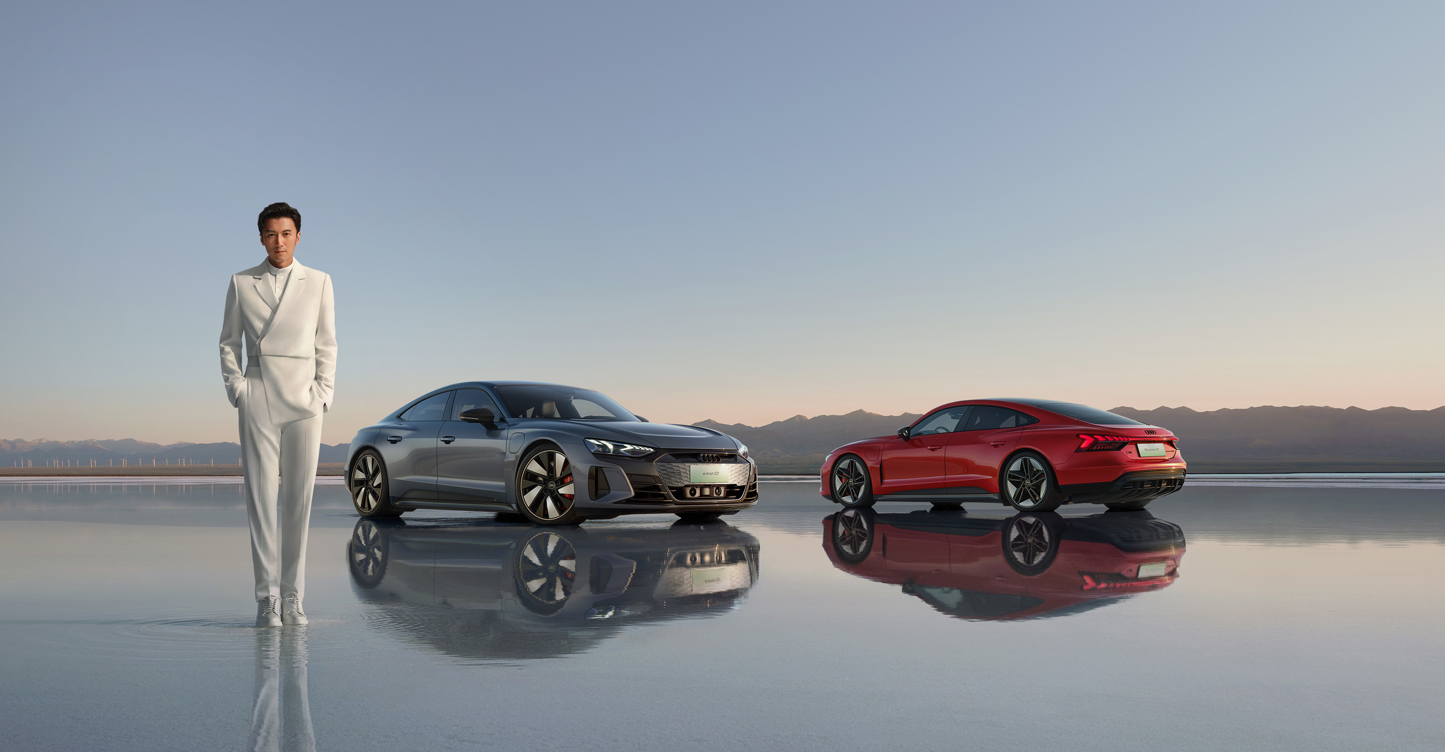 奥迪e-tron gt正式上市,售价99.98万元