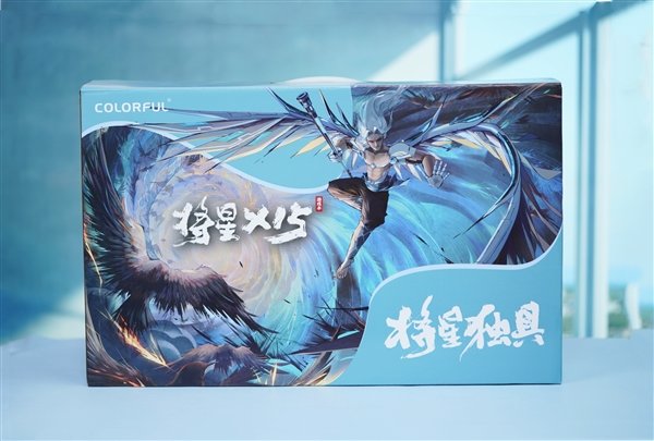 RTX 4060售价6999元 七彩虹将星X15 AT游戏本图赏