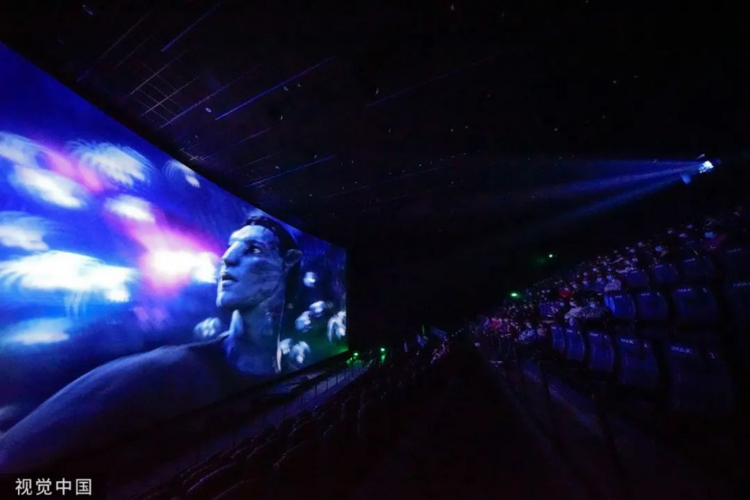 2009年上映的科幻巨作《阿凡达》162分钟,续作《阿凡达:水之道》更是长达193分钟。/视觉中国