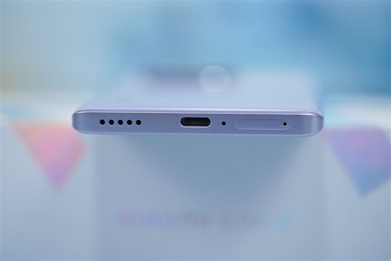 第三代自拍手机小米Civi3首发评测:拍照再进化 性能让小姐姐们再也不会喊卡了