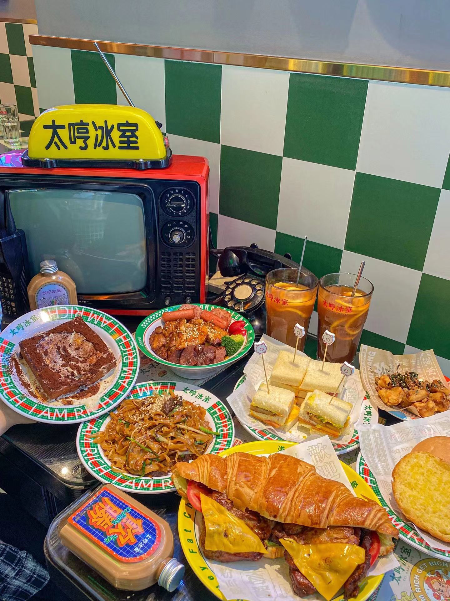 太哼冰室为何能独领风骚,规模远超同行?_凤凰网区域_凤凰网