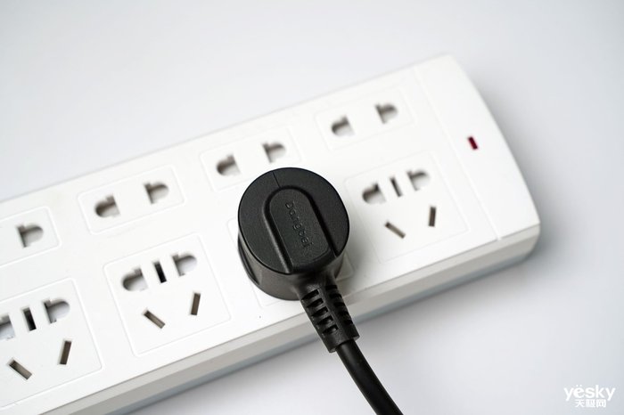 4K超高清6G大内存 当贝投影仪F6评测