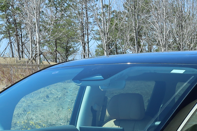 脚踢埃尔法拳打艾维亚,腾势D9 EV体验报告