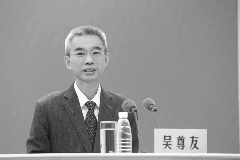 2022年9月，吴尊友办公室。图片/受访者提供