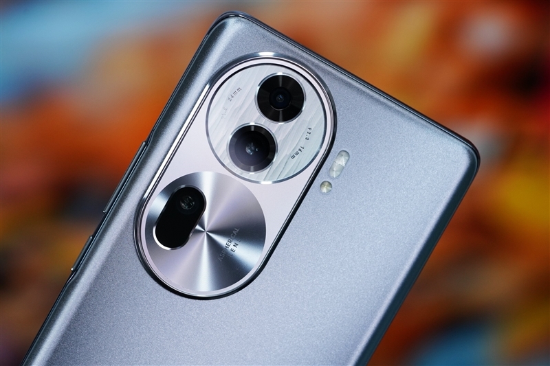 同价位唯一标配人像镜头 拍出单反级质感人像如此轻松!OPPO Reno11 Pro评测