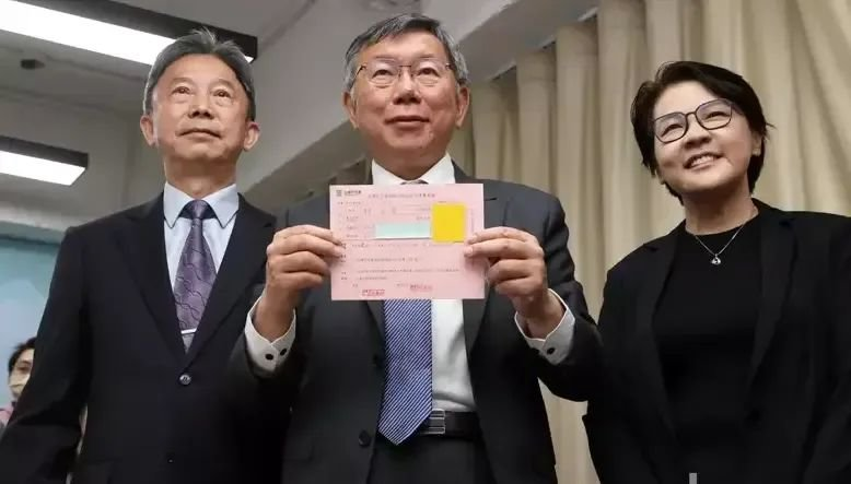 柯文哲：一个医生如何搅动台政坛