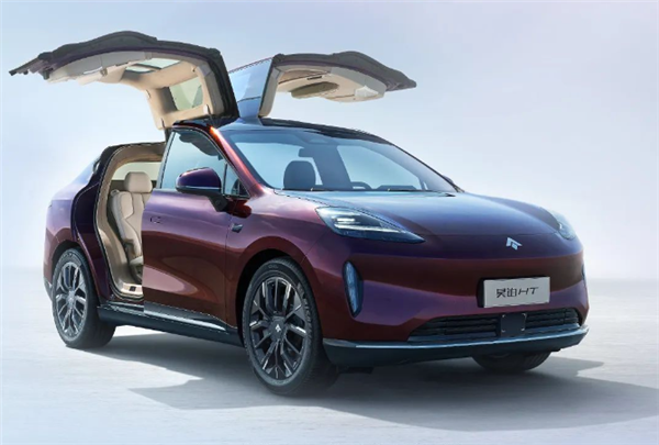 21.39万起 广汽埃安昊铂HT上市:帅气鸥翼门对标特斯拉Model Y