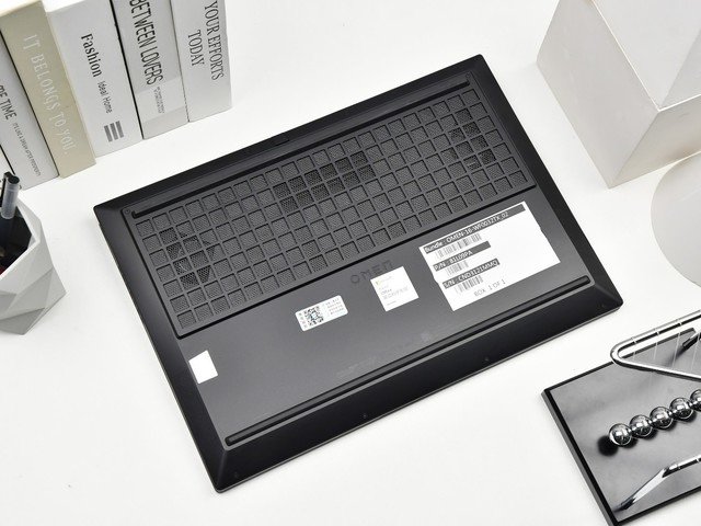 OMEN暗影精灵9评测:诚意满满的性价比神机