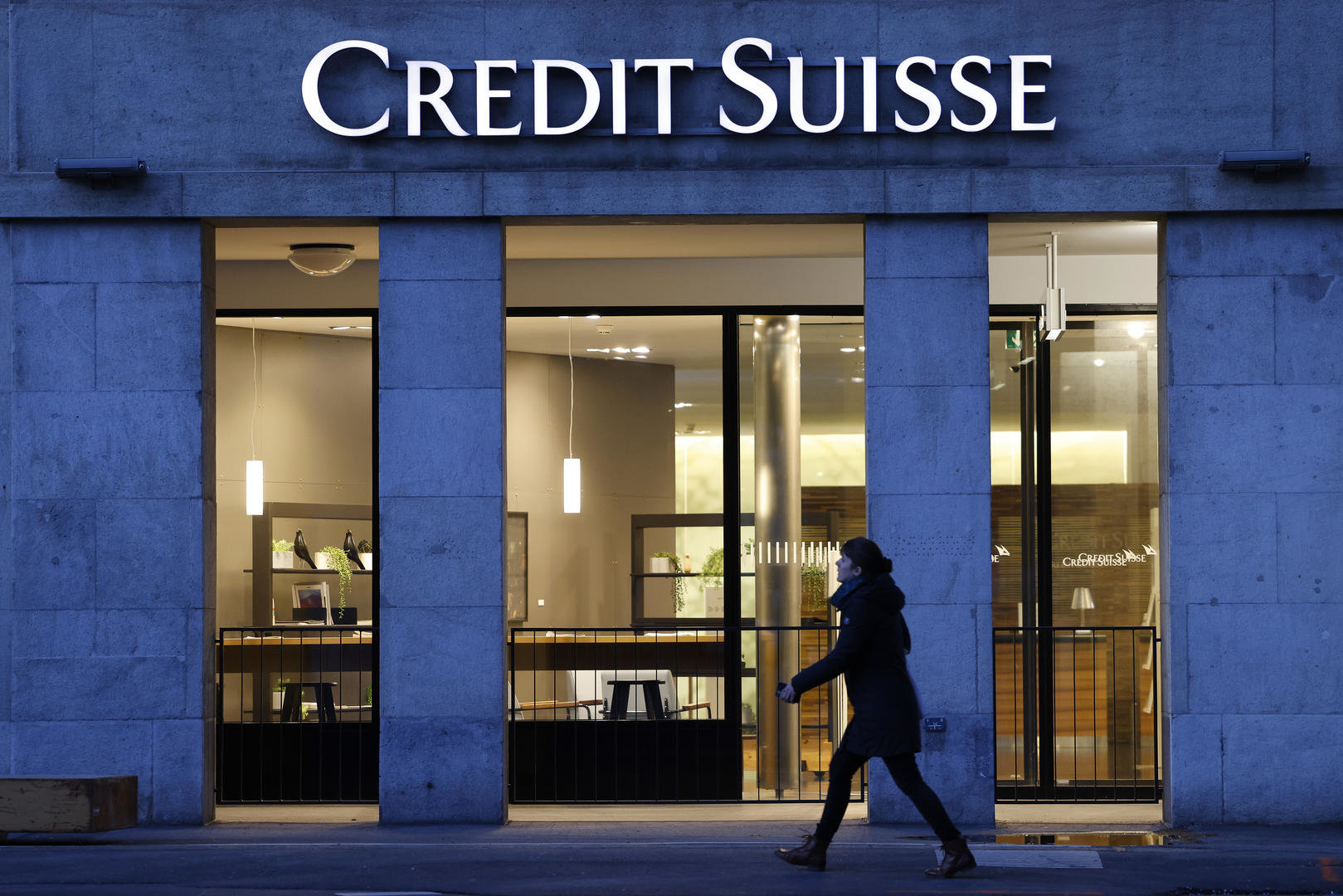 瑞信爆雷，“有的是钱”的最大股东为啥不救？_凤凰网