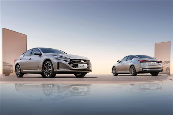 一代经典或将被替代!日产天籁海外版将于2025年停产 加速推进电气化进程