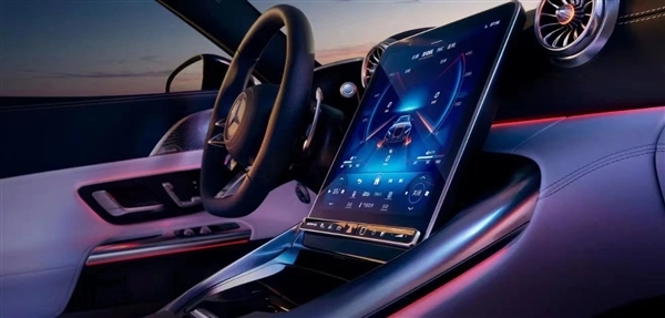 奔驰最美的敞篷跑车!全新AMG SL63登陆国内 依旧搭载V8发动机