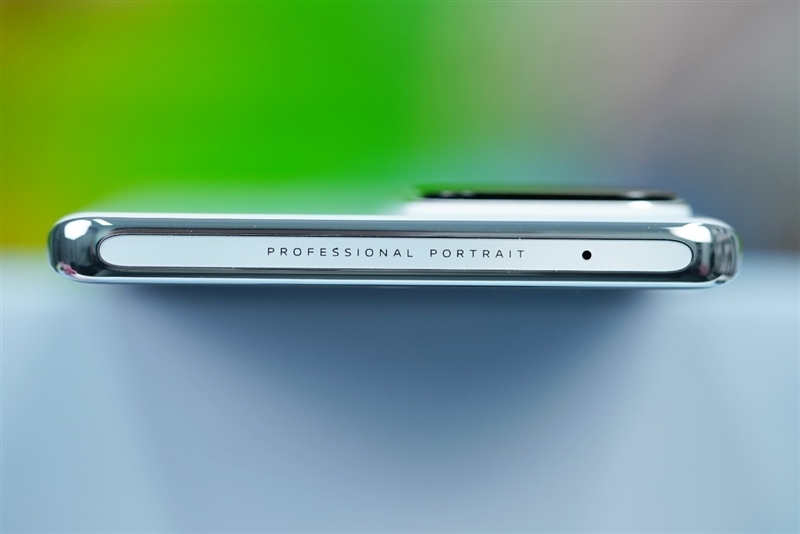 8mm机身下的续航王者!vivo S18评测:5000mAh超薄蓝海电池 轻松用一天半