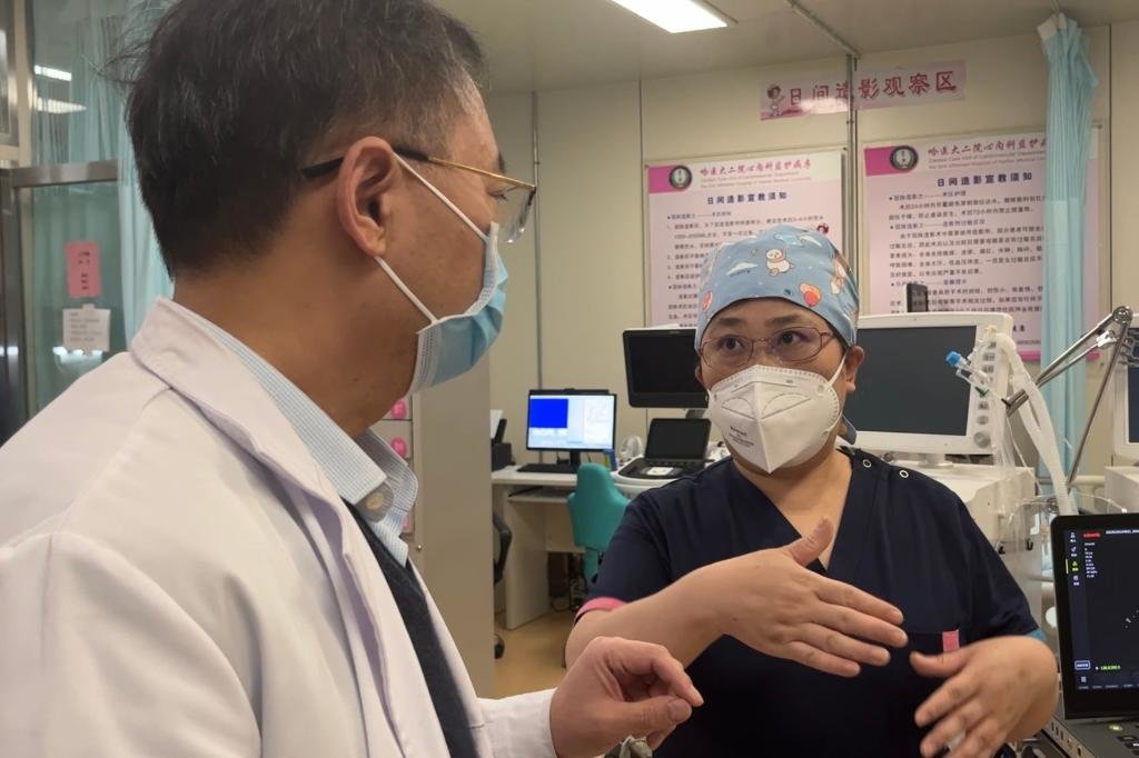 新华全媒+丨争分夺秒,全力以赴——黑龙江诊疗一线观察_凤凰网