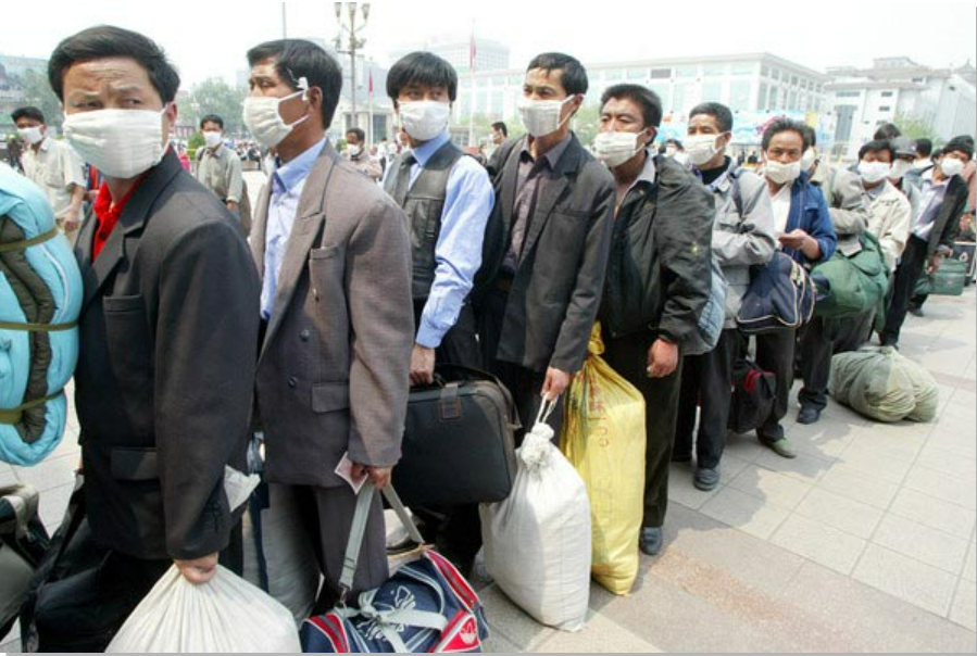 ▲2003年,“非典”时期照片。图源:网络