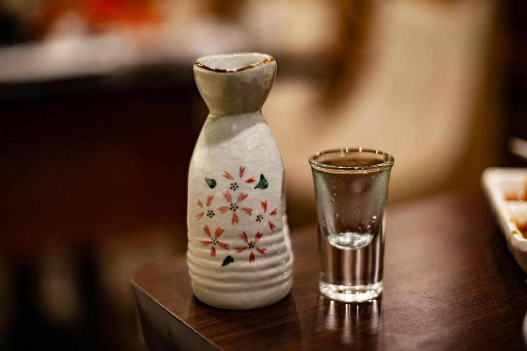 暂凭杯酒长精神:古往今来的“酒”故事_凤凰网