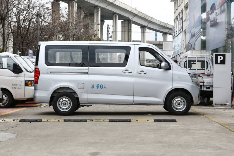 新长安睿行m60开启预售预售价549万起