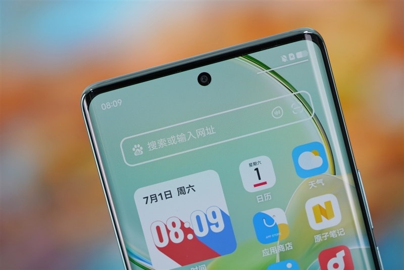 5000mAh电池轻松用一天半!vivo Y100评测:名副其实的千元高颜值续航神机