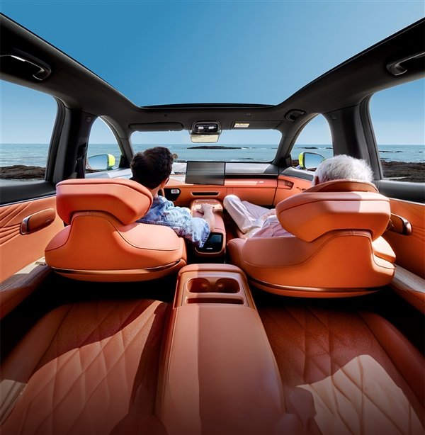 年轻人第一辆绿牌SUV来了!深蓝S7上市:14.99万起