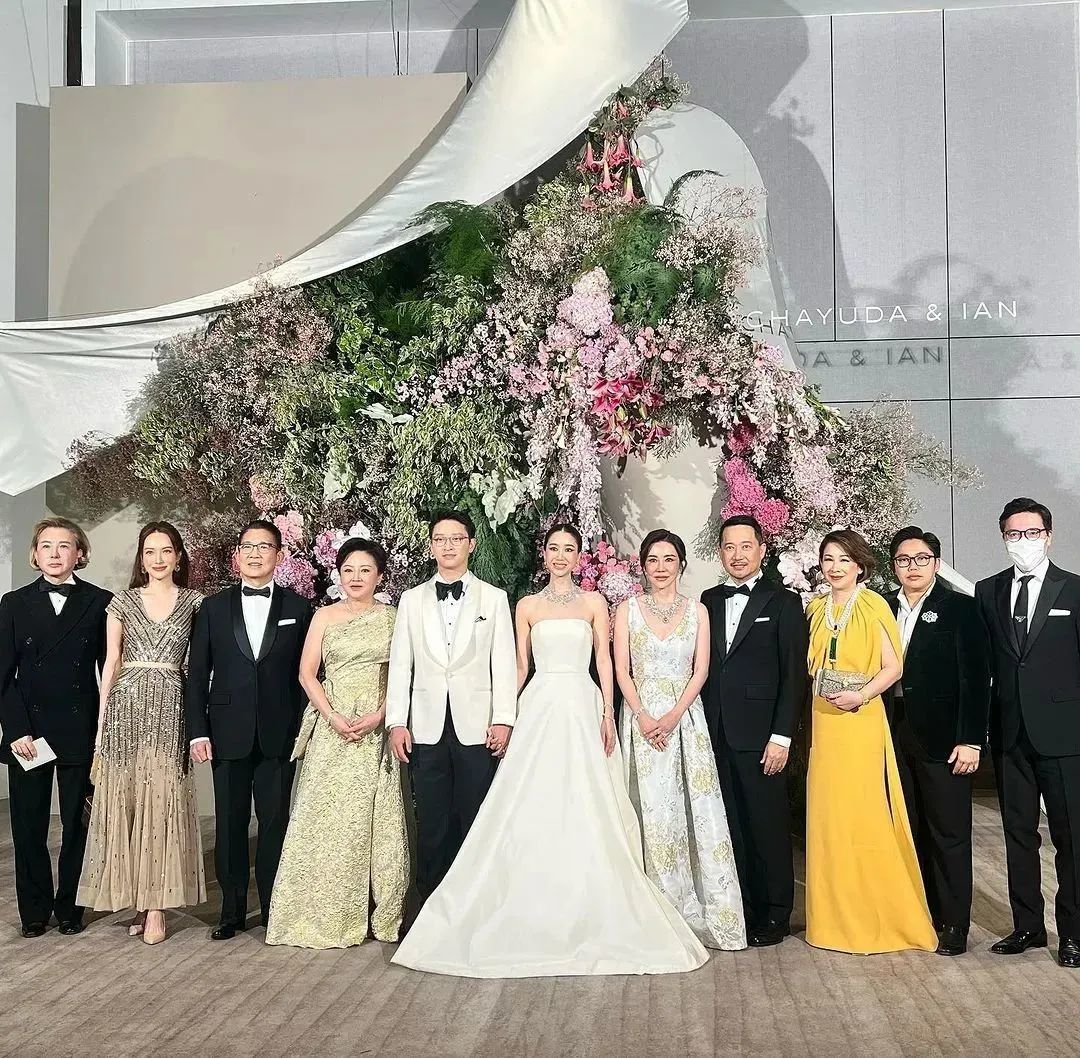 首富家族嫁女，总统吃喜酒