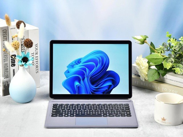 便携式Windows11平板怎么选?千元价位可以看看中柏EZpad V12