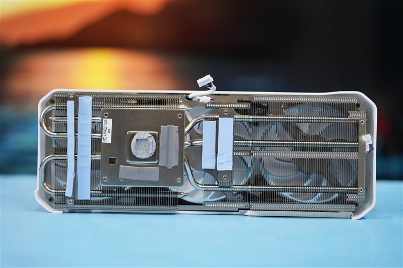 175W功耗释放稳压64℃!铭瑄RTX 4060 Ti iCraft OC8G瑷珈显卡评测:二次元秀肌肉