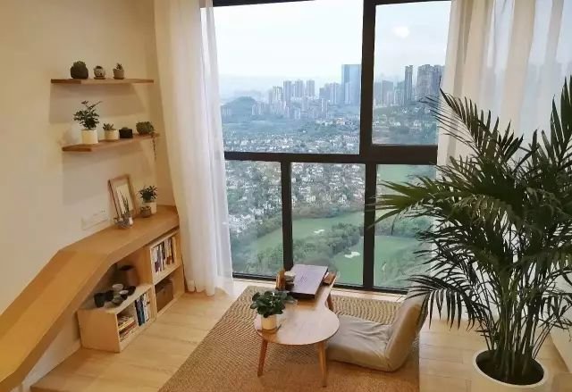 客厅与阳台到底要不要打通？看完这些设计，真想回家砸了重装_凤凰网