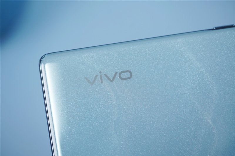 8mm机身以下我最能打!vivo S17 Pro评测:3499元轻薄手机之王