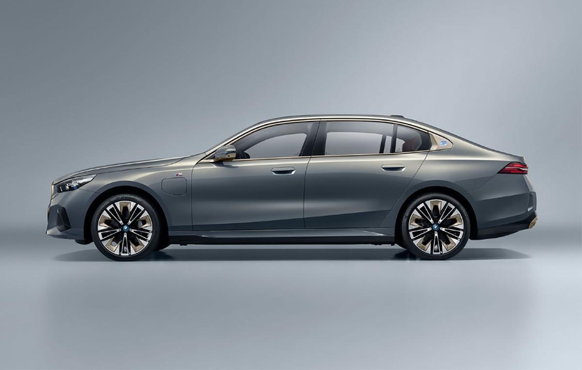 小鹏X9/银河E8/宝马i5,这三款纯电车将在1月上市,实力都不错!