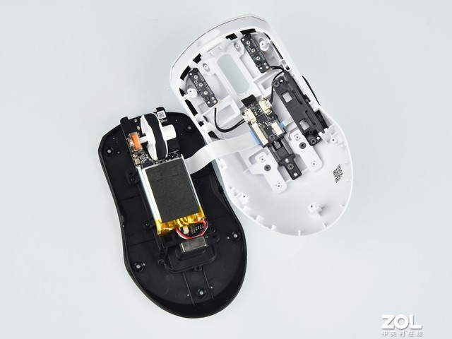 雷柏VT9PRO双模无线游戏鼠标评测:卷王轻量化游戏鼠标