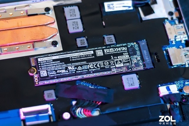 【有料评测】SSD升级固件或有惊喜?致态TiPlus5000实战给你看