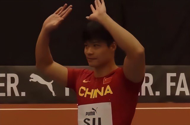 苏炳添复出首秀跑出百米9秒98