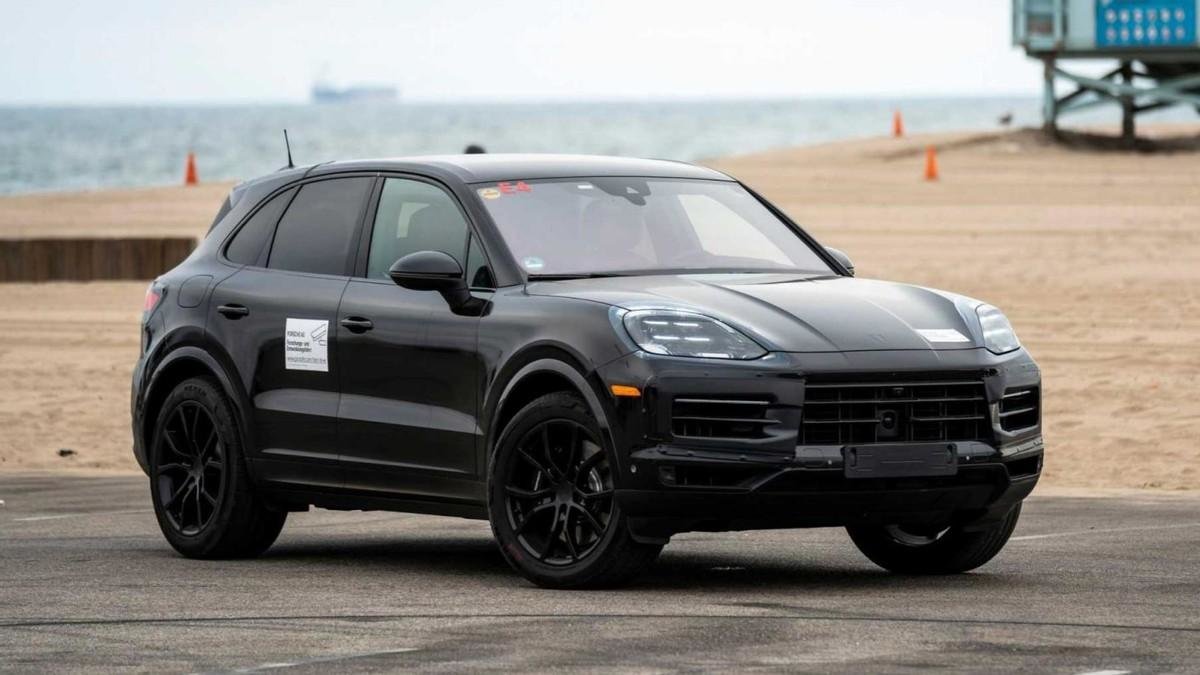 全新保时捷卡宴80万以内就能买看清楚是四缸20t轻混