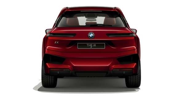 鼻子越大 价格越贵!全新改款宝马iX为啥能卖100万