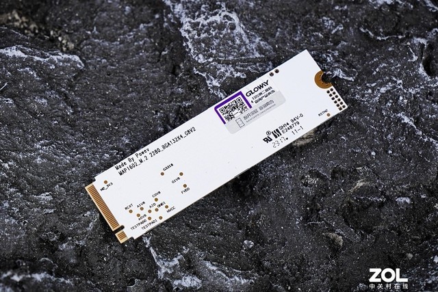 【有料评测】光威弈PCIe4.0 SSD评测 2TB强悍“小金刚”