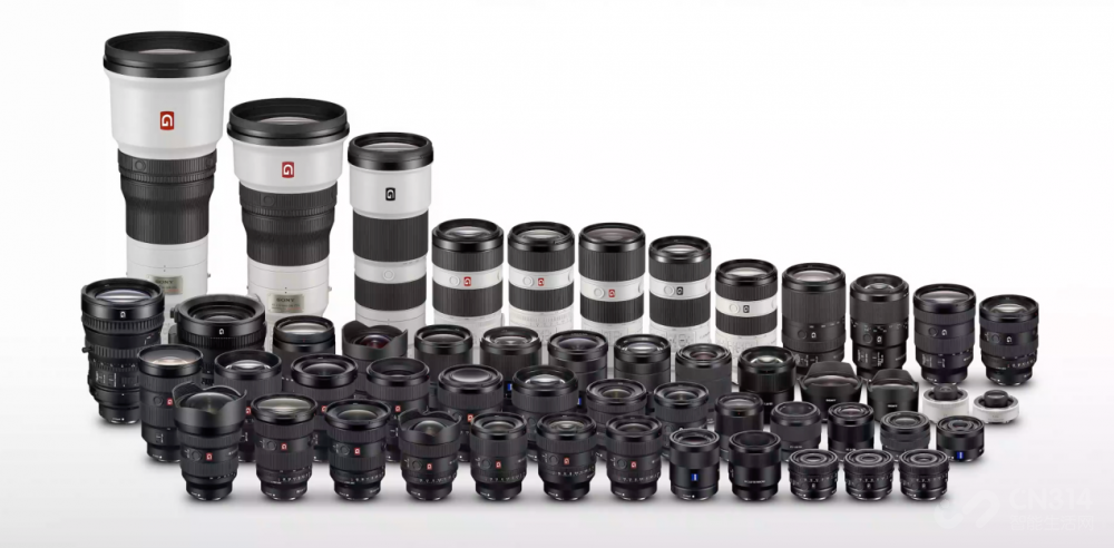 充满矛盾的综合体 索尼A7C2值得入手吗?