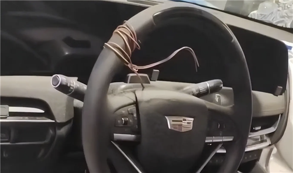 继续降低门槛:凯迪拉克CT5曝光 新增1.5T版本 内饰全面升级