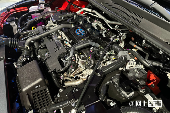 丰田新卡罗拉5月上市燃油版减配气囊和独立悬挂-图8