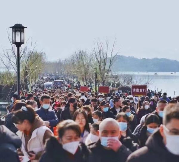 春节假期浙江文旅市场倍速复苏，杭州接待游客同比增加5倍多