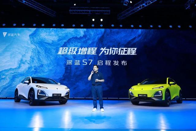 深蓝汽车CEO邓承浩