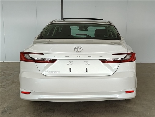 8155芯片+2.0升混动:全新丰田凯美瑞细节曝光:明年3月有望上市