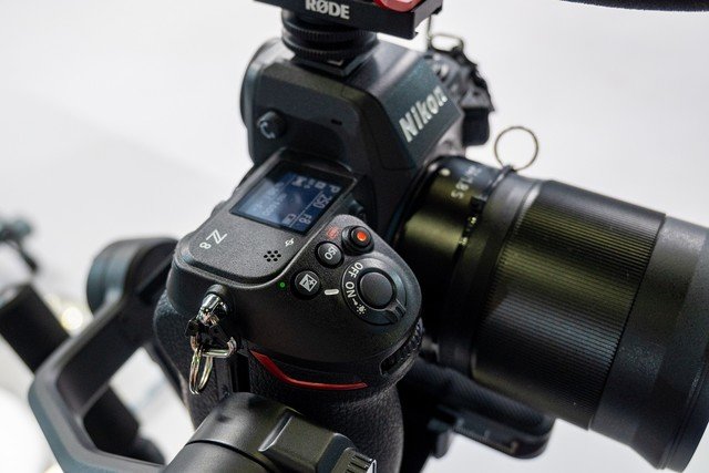 27999元的小“Z9” 尼康Z8全画幅相机新品成P&amp;E展会焦点