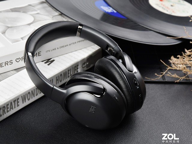 【有料评测】JBL TOUR ONE M2降噪耳机评测:音乐、舒适与降噪的完美融合