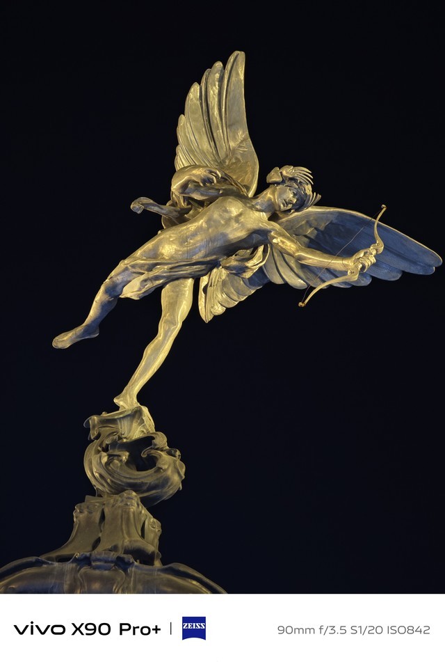 光影猎人能否掌控全场? 小米14 Pro对战5大影像旗舰